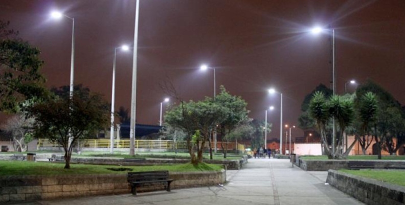 Alumbrado público en Bogotá Alumbrado público en Bogotá