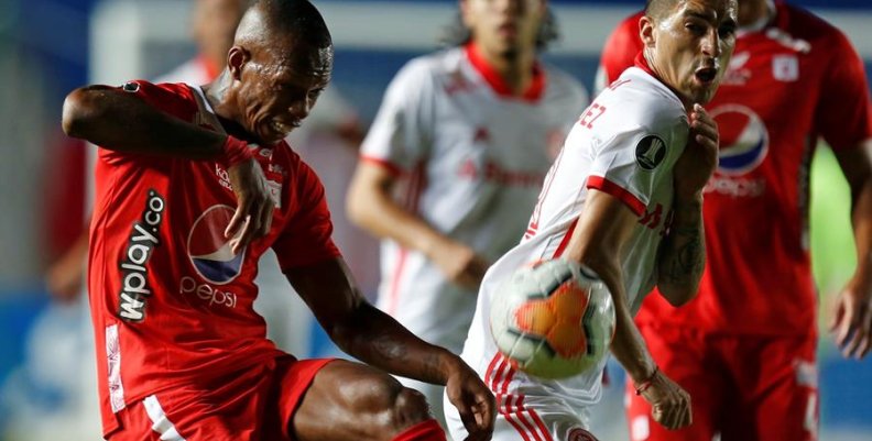 América gana contra Santa Fe América gana contra Santa Fe