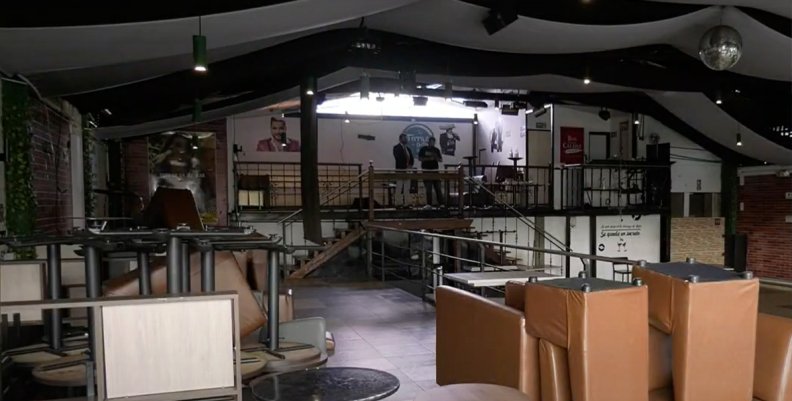 Bar Bar