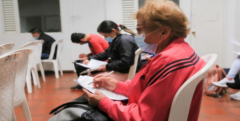Mujeres Mujeres