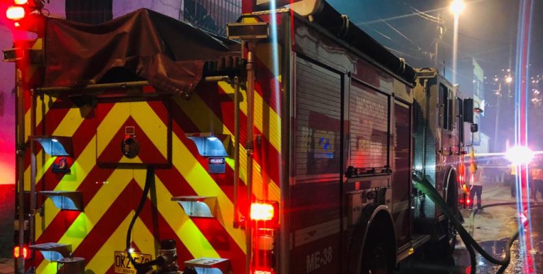 Bomberos Bomberos