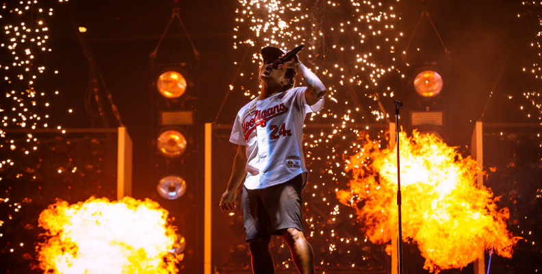 Bruno-Mars Bruno-Mars
