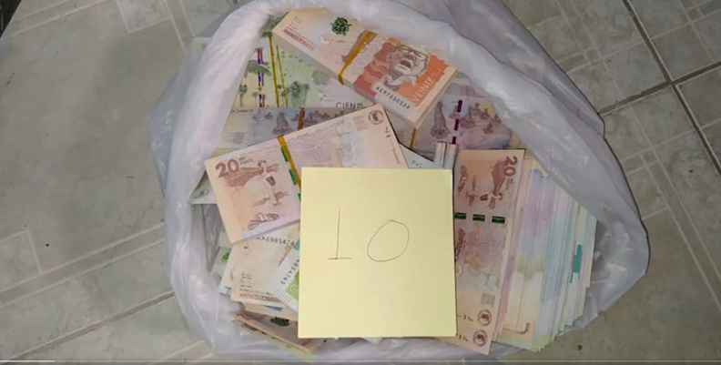 dinero falso dinero falso
