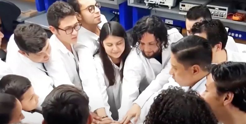 Estudiantes ECCI - NASA Estudiantes ECCI - NASA