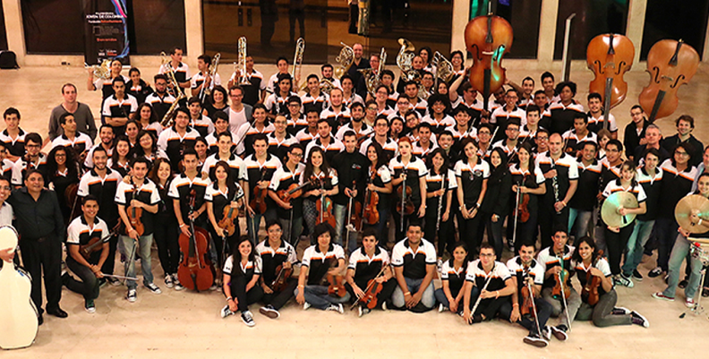 FILARMÓNICA JOVEN DE COLOMBIA (TEATRO MAYOR JMSD) FILARMÓNICA JOVEN DE COLOMBIA (TEATRO MAYOR JMSD)
