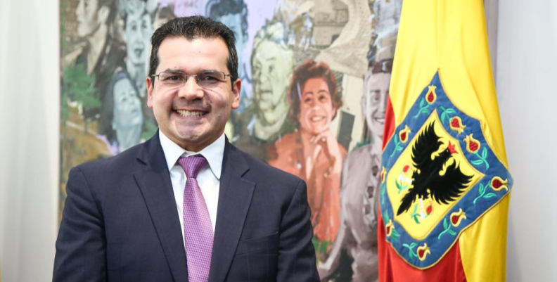 FOTO FOTO