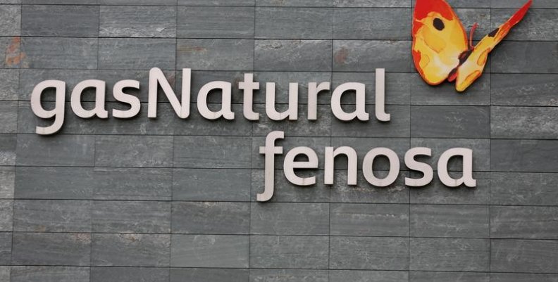 Imagen del logo of Gas Natural en su sede en Madrid, España. Imagen del logo of Gas Natural en su sede en Madrid, España.