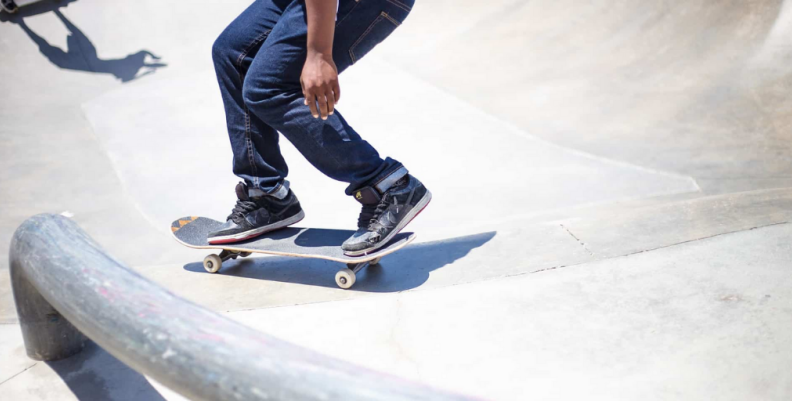 skateboard skateboard