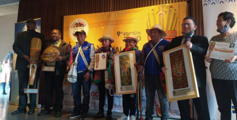 Premio a la Defensa de los Derechos Humanos en Colombia Premio a la Defensa de los Derechos Humanos en Colombia