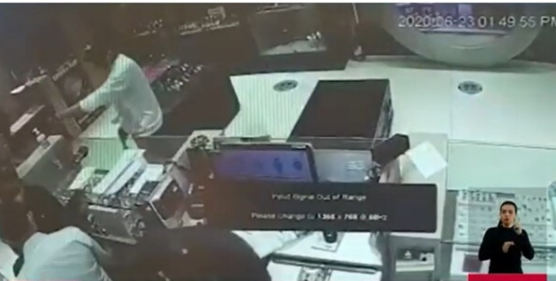 Ladrones en joyería de Bogotá Ladrones en joyería de Bogotá