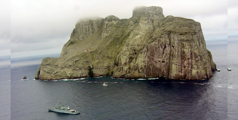 Isla Malpelo Isla Malpelo