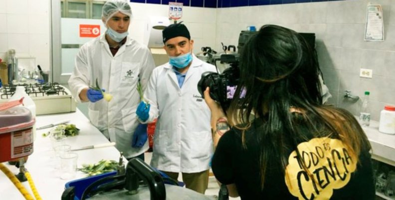 Todo es Ciencia Fragmento del programa Todo es Ciencia que se transmitió por Capital