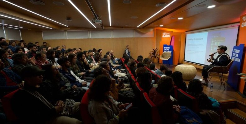 Festival Gabo Sala de clase llena de estudiantes