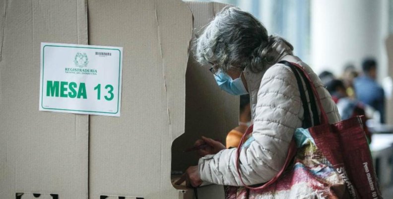 Urnas de votación Bogotá Urnas de votación Bogotá