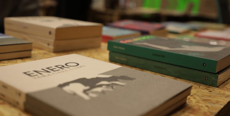 FILBO Libros en una mesa
