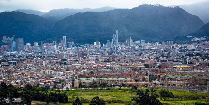 Región Metropolitana Imagen panorámica de Bogotá y la Región Metropolitana