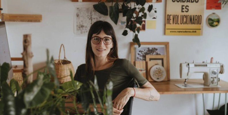 Mariana Matija Mariana Matija, escritora colombiana, en su estudio