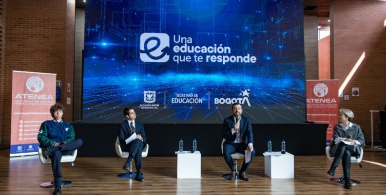 Jóvenes a la E Conferencia de inauguración de Jóvenes a la E