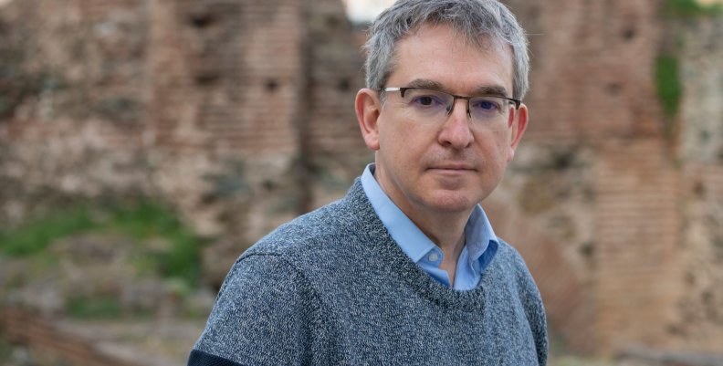 Santiago Posteguillo Santiago Posteguillo, escritor español de libros sobre Roma