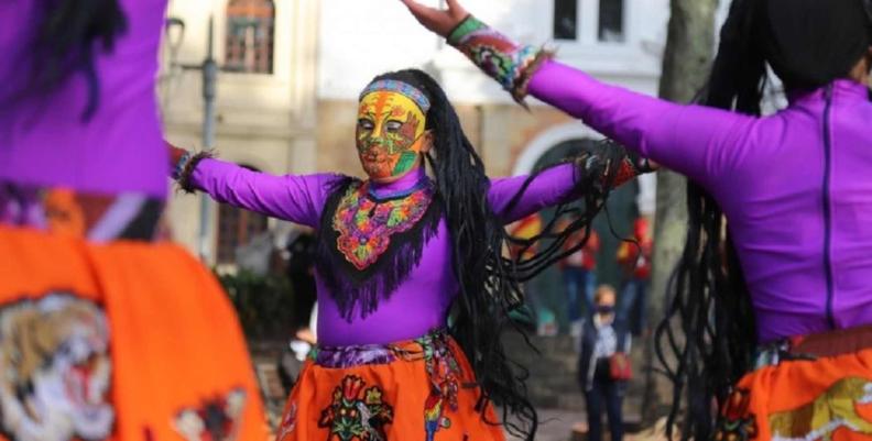 Imagen: Secretaría de Cultura Mujeres del programa Estímulos en una presentación artística