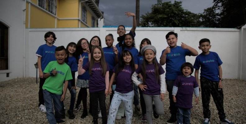 Niños y niñas de Generación eureka Niños y niñas de Generación eureka