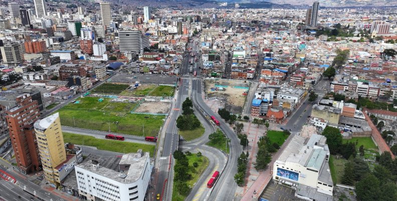 Construcción del Metro Av Caracas