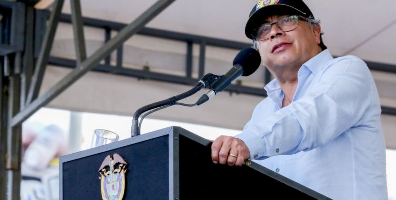 Presidente Gustavo Petro Presidente Gustavo Petro