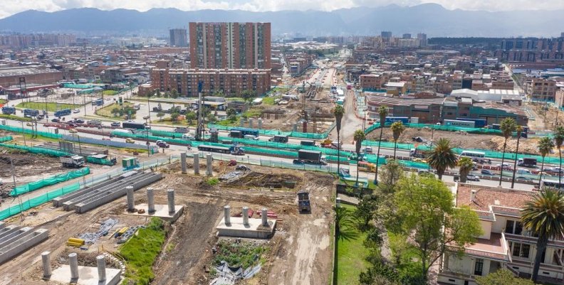 Obra Avenida Guayacanes. Obra Avenida Guayacanes.