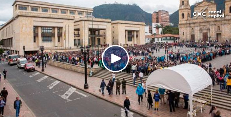 plaza (1) plaza (1)