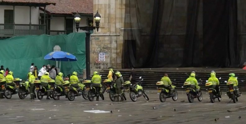 Policía Policía