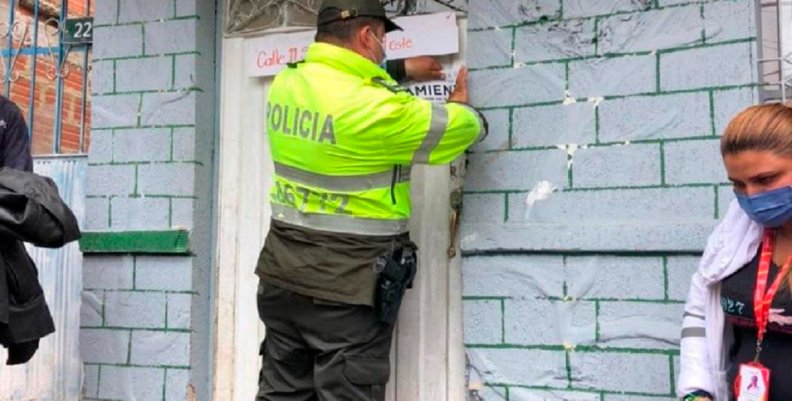 Policía Policía