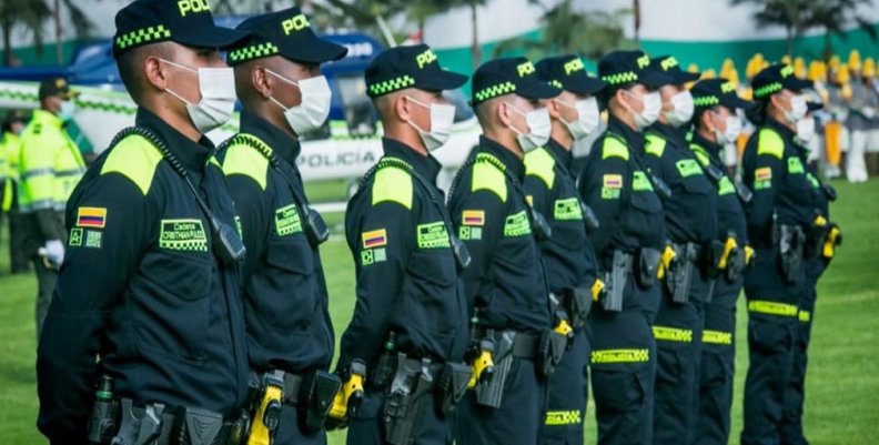 Policía Policía