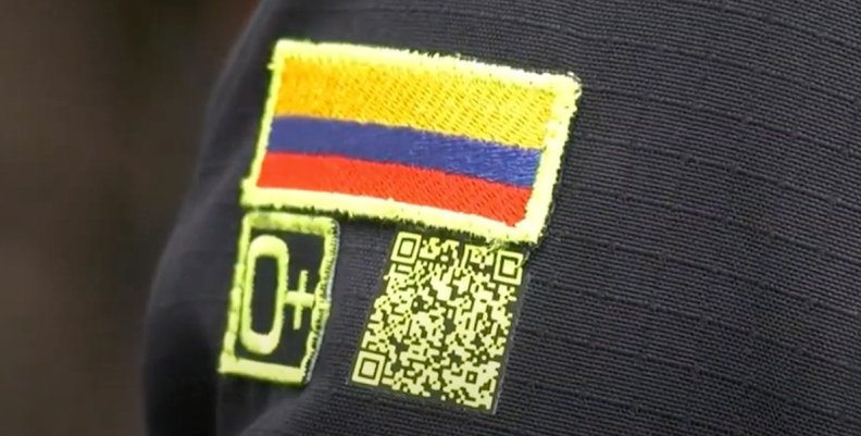 QR QR