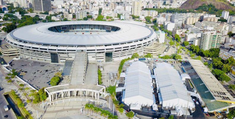 Río de Janeiro inaugura el hospital de campaña montado en el mítico Maracaná Río de Janeiro inaugura el hospital de campaña montado en el mítico Maracaná
