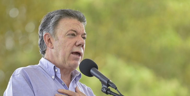 SANTOS SANTOS