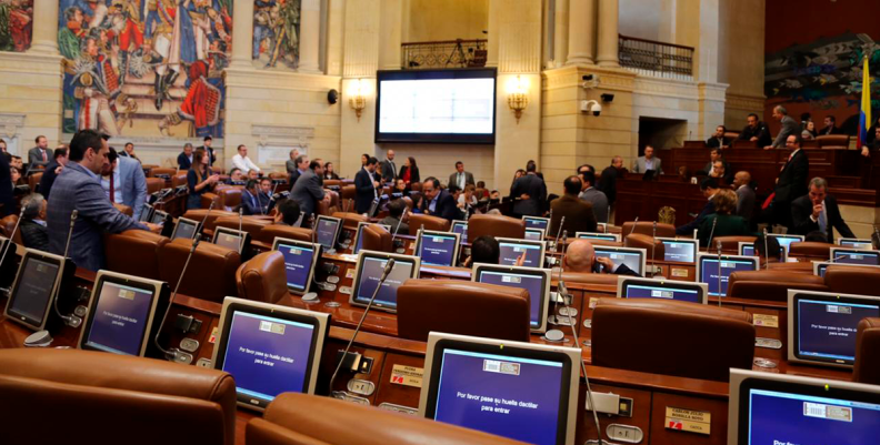 SENADO SENADO