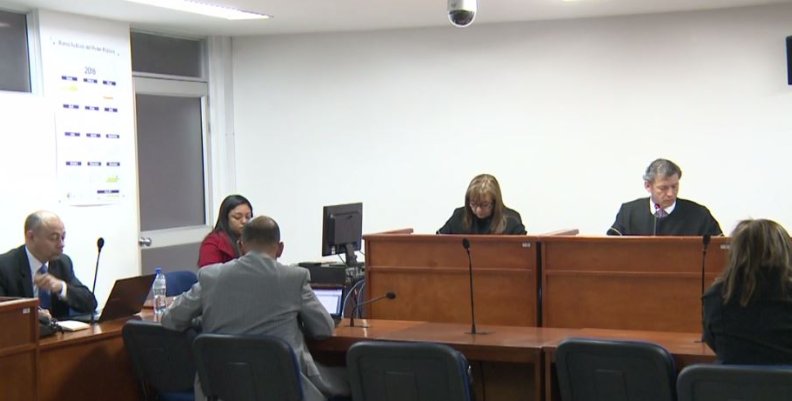 tribunalñ tribunalñ