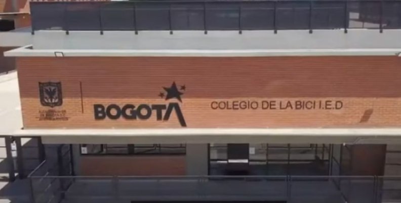 Colegio de la Bici IED Colegio de la Bici IED