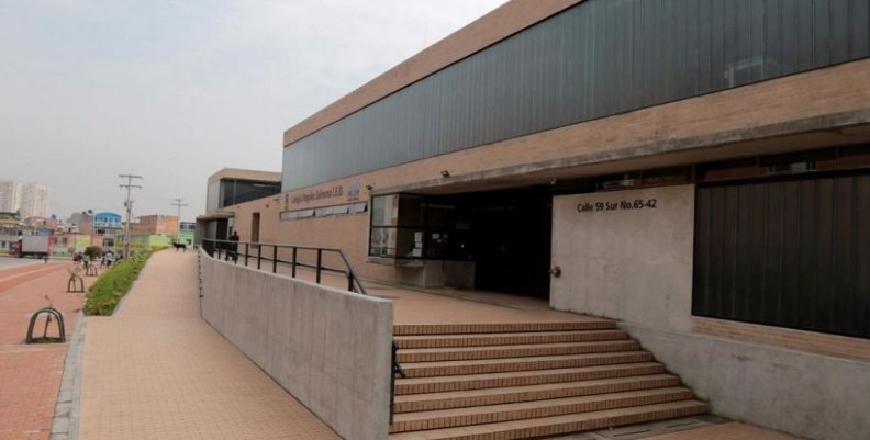 Colegio de Ciudad Bolívar Colegio de Ciudad Bolívar