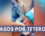 Enfermera en Venezuela alimenta un bebé a través de un vaso