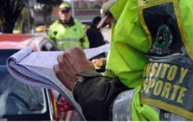Policía