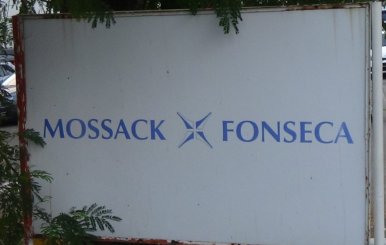Mossack_Fonseca_sign