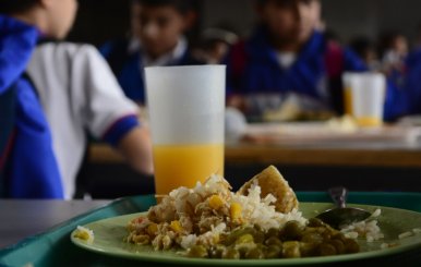 Programa de alimentación escolar en Bogotá