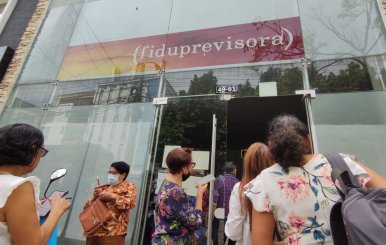  Docentes denuncian problemas con el nuevo modelo de salud 