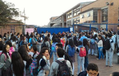 Colegio tomás Carrasquilla
