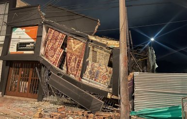 Casa colapsada en el barrio 12 de Octubre, en la carrera 50 con calle 74