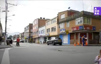 Calle de Bogotá de informe especial de AHORA sobre Economía informal