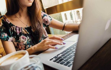 Juventudes que transforman: una plataforma que empodera a los jóvenes 