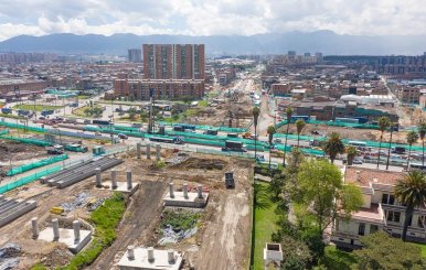 Obra Avenida Guayacanes.