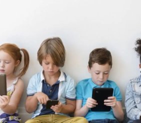 La niñez en entornos digitales.